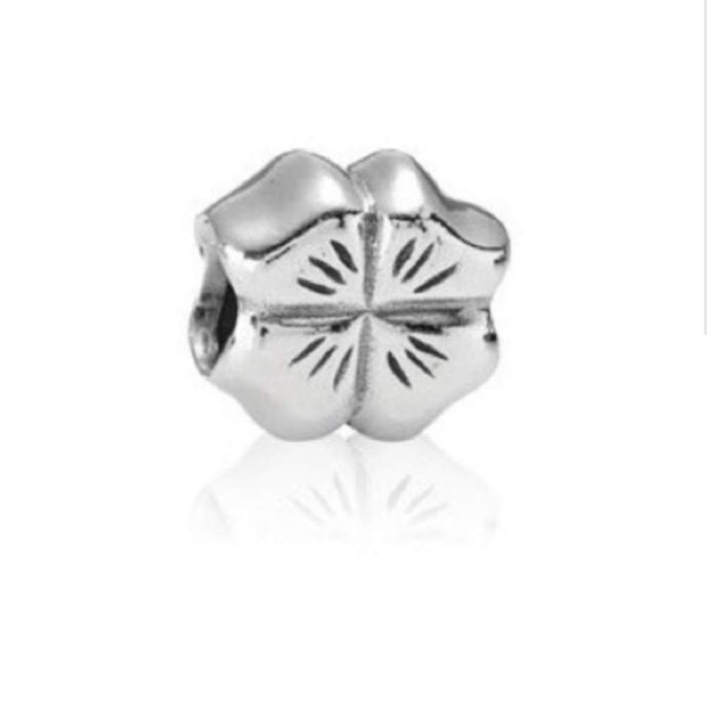 Pandora Clover Charm